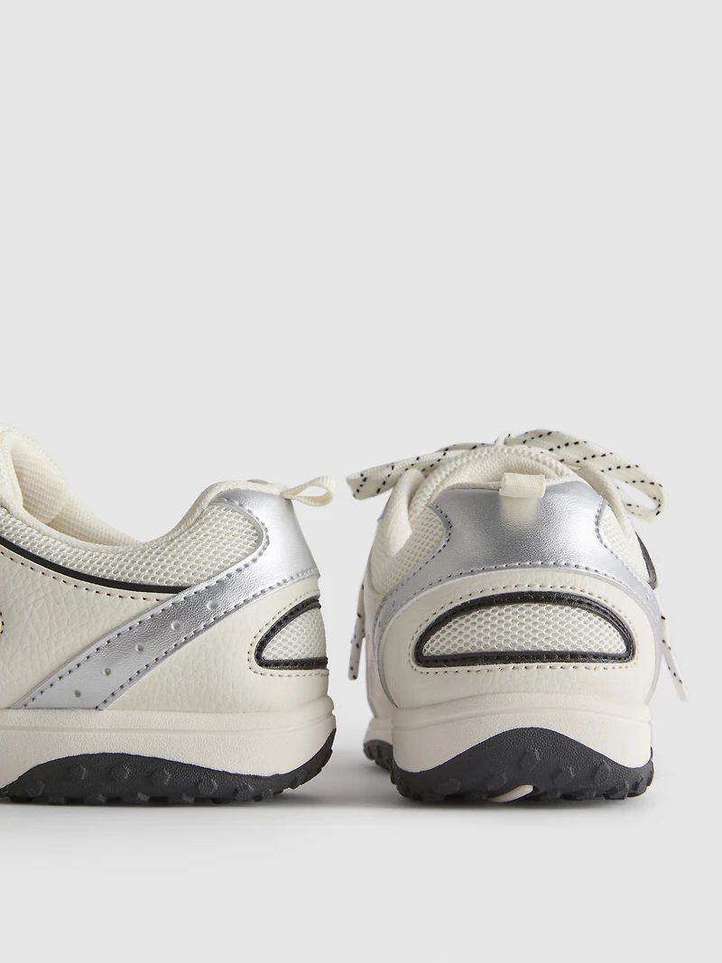 Double Lace Sneakers