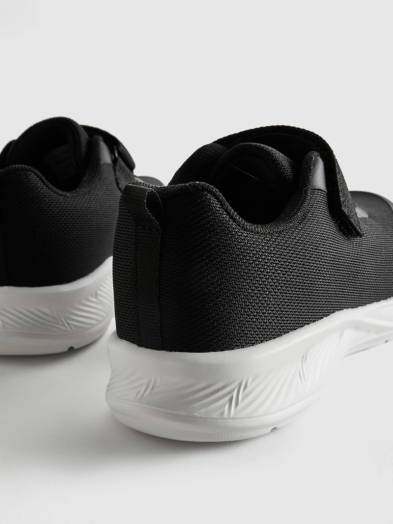 Low-Top Sneakers