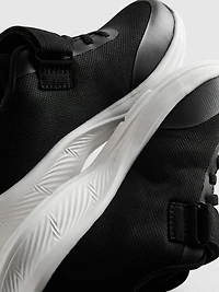 Low-Top Sneakers
