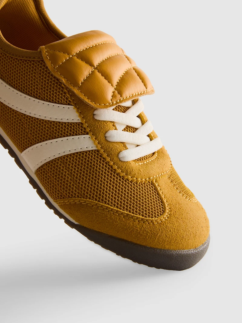 Low-Top Sneakers