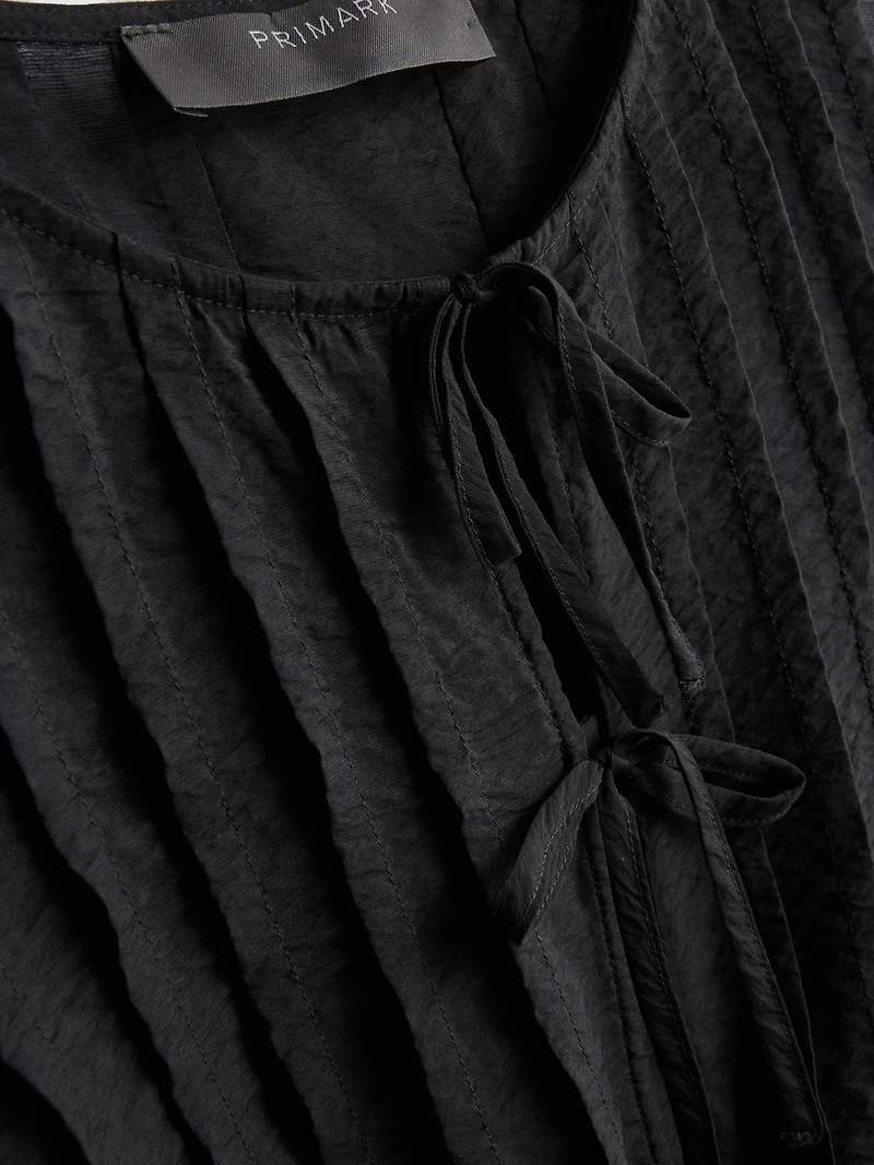 Pleated Crinkle Tie Front Top