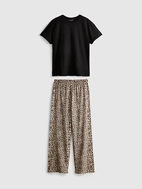 Cotton Crew Neck Leopard Pajamas