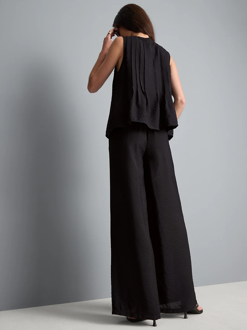 Wide Leg Crinkle Pants