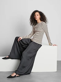 Ribbed Crew Neck Sweater