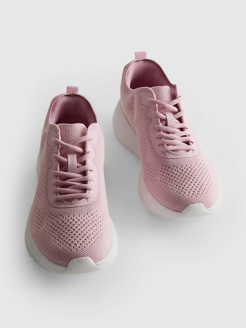 Low Top Knitted Sneakers