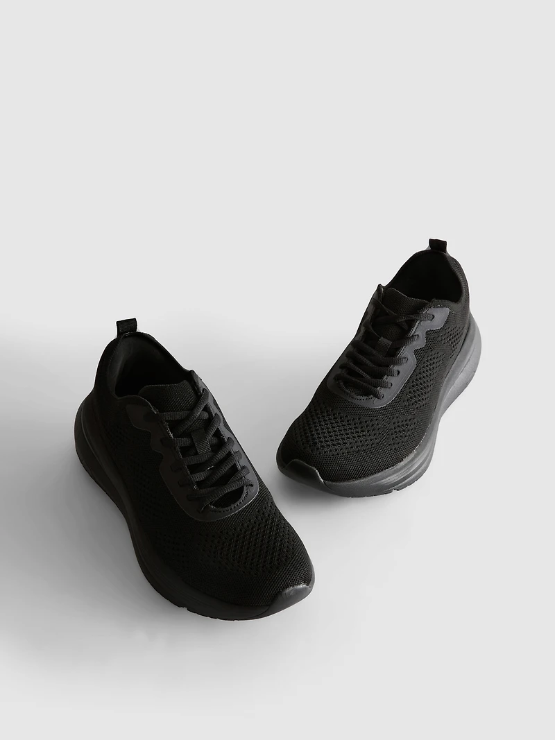 Low Top Knitted Sneakers
