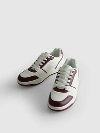 Sporty Low Top Sneakers
