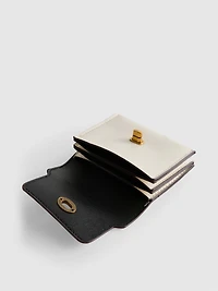 Twist Lock Card Holder