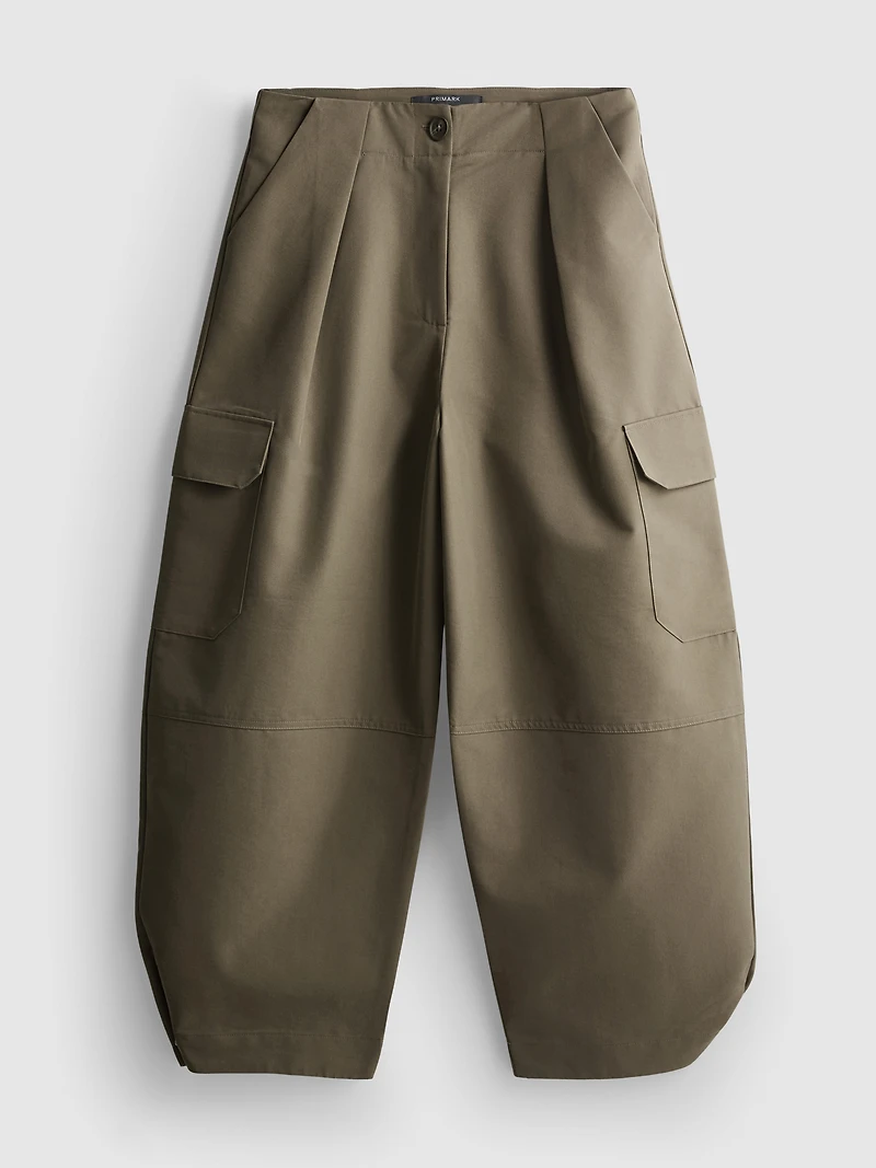 Cotton Blend Barrel Leg Cargo Pants