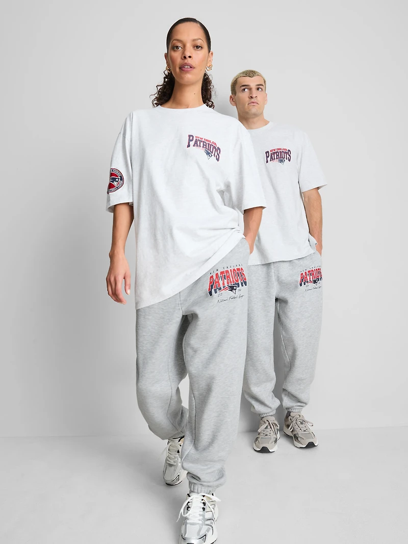 NFL New England Patriots Graphic Joggers