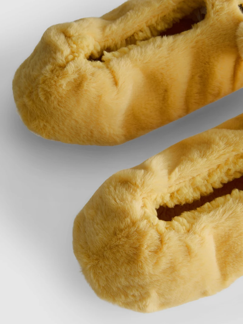 1pk Disney's Winnie the Pooh Character Slipper Socks