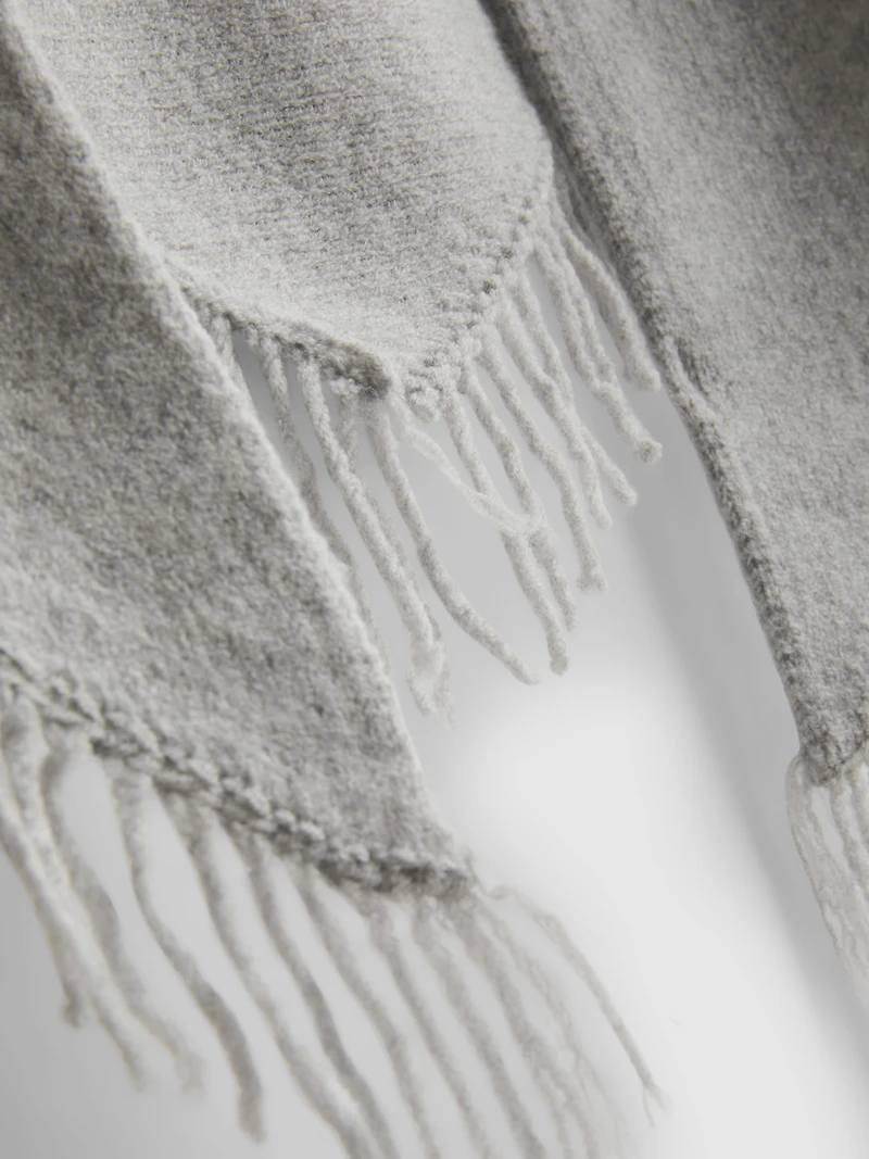 Paula Echevarría Fringed Ruana Scarf