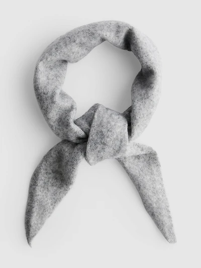 Soft Triangle Scarf