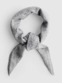 Soft Triangle Scarf