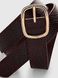 Rounded Buckle Belt