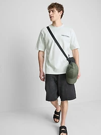 Oyster Graphic T-Shirt