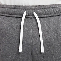 Men's Sportswear Club Graphic Short