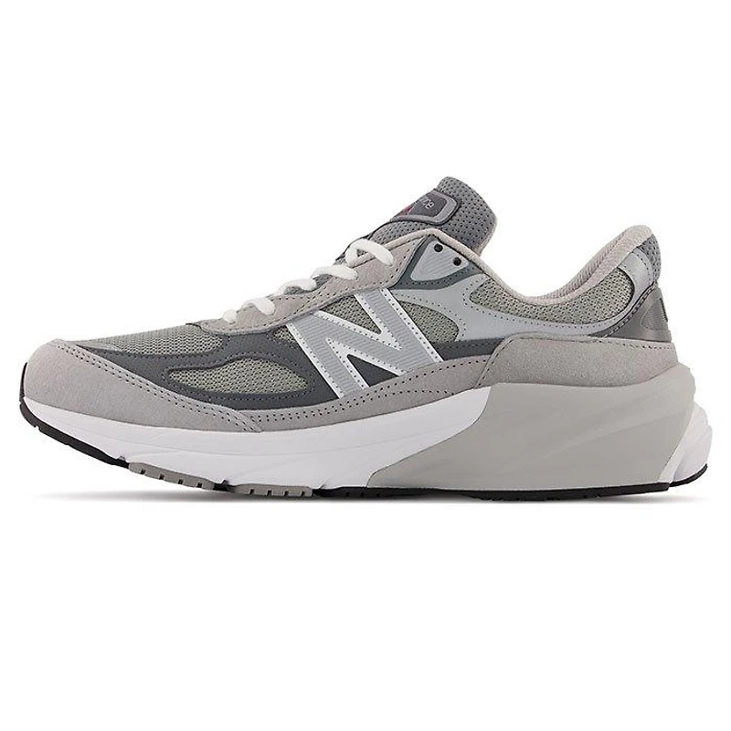 Men's MADE in USA 990v6 Shoe