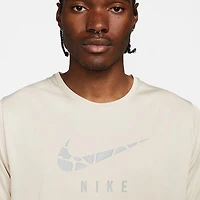 Men's Dri-FIT® Run Division Top
