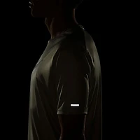 Men's Dri-FIT® Run Division Top
