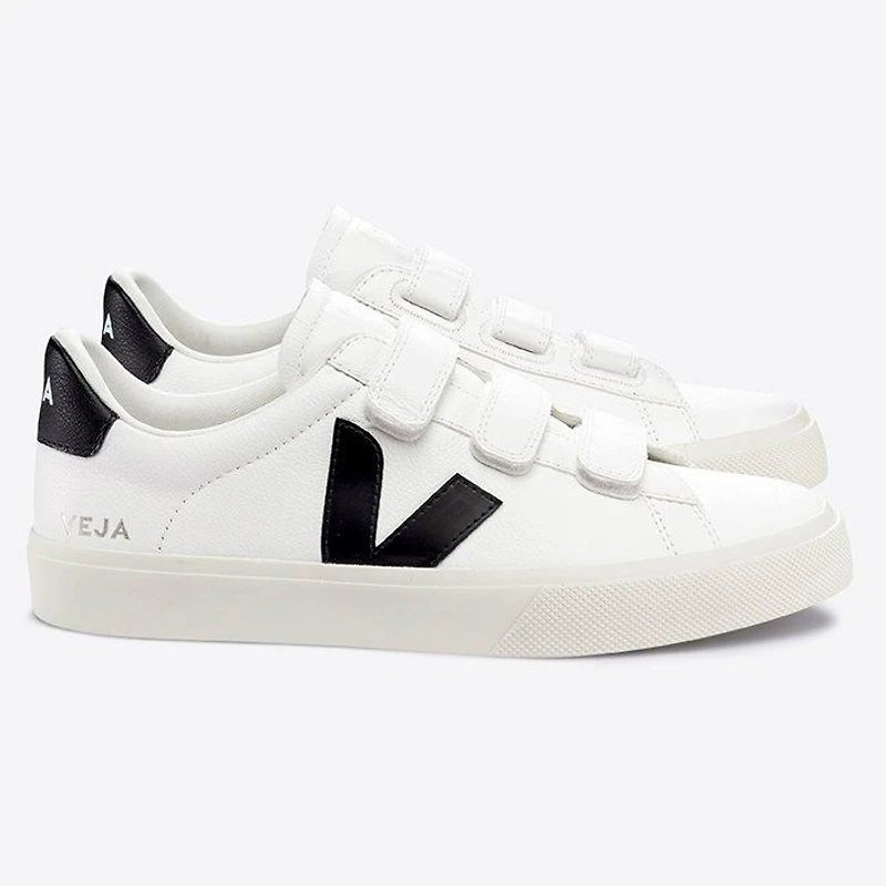 Unisex Recife Leather Sneaker