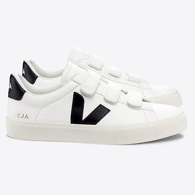 Unisex Recife Leather Sneaker