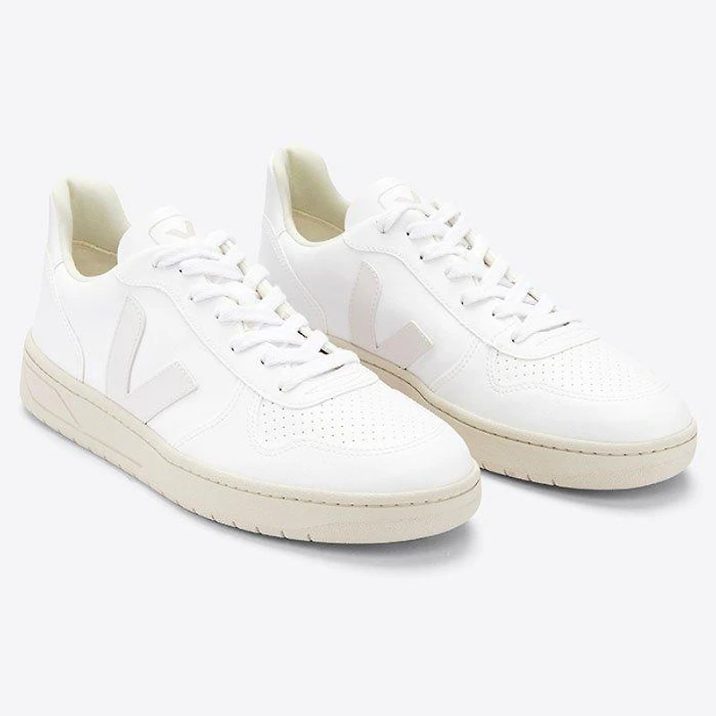 Unisex V-10 CWL Sneaker