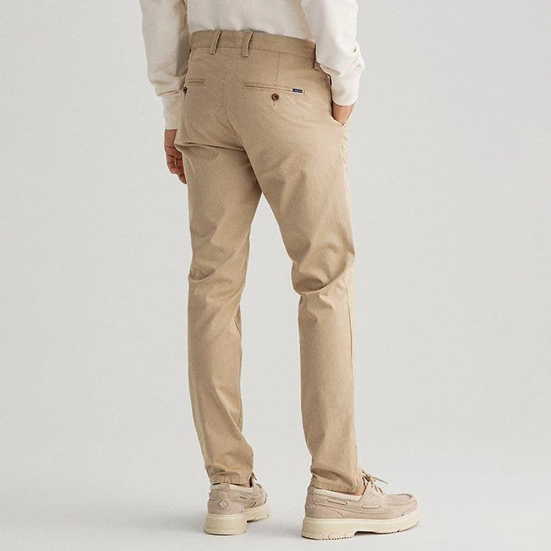 Men's Hallden Slim Fit Twill Chino Pant