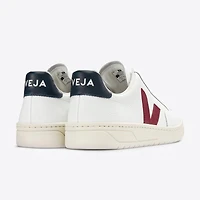 Unisex V-12 Leather Sneaker