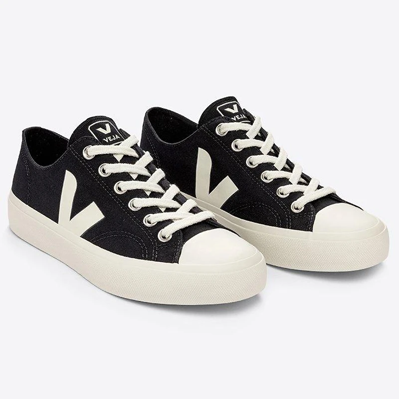 Unisex Wata II Low Canvas Shoe