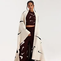 Phoenix Cozy Boucle Blanket