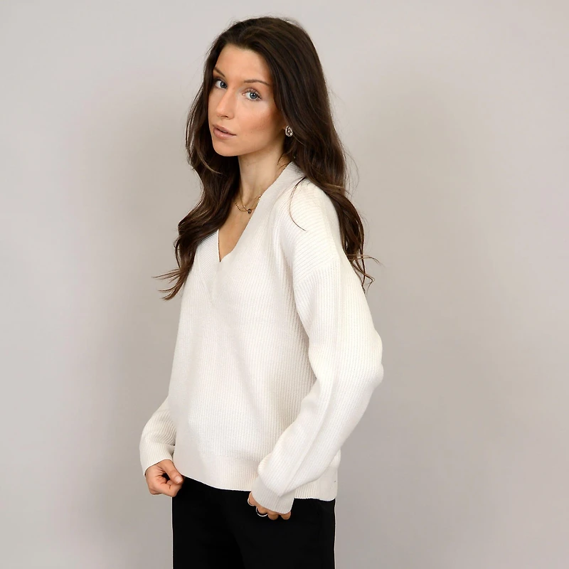 Women's Relaxed V-Neck Sweater
