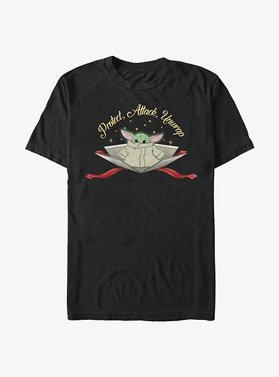 Star Wars The Mandalorian Child Protect Attack Unwrap T-Shirt