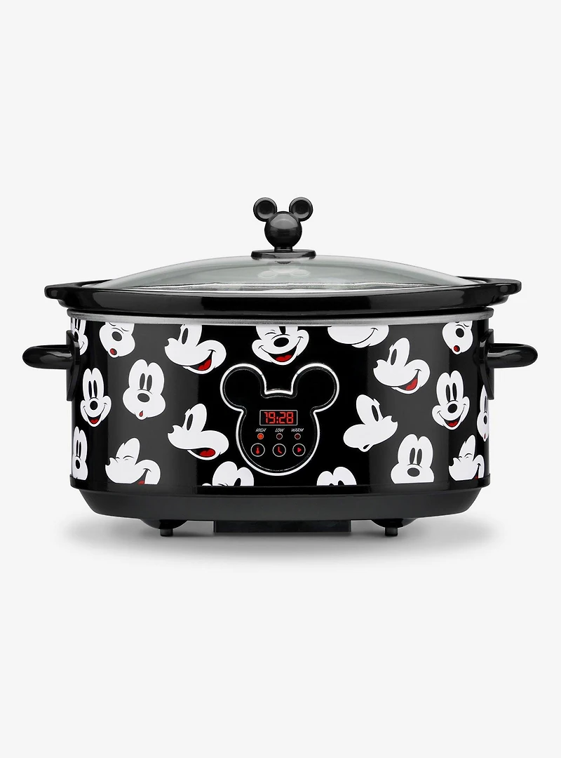 Disney Mickey Mouse 7 Qt Digital Slow Cooker