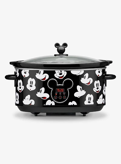 Disney Mickey Mouse 7 Qt Digital Slow Cooker