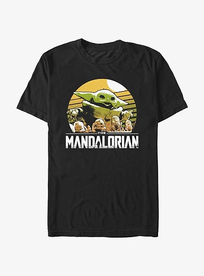 Star Wars The Mandalorian Grogu Playing With Stone Crabs T-Shirt