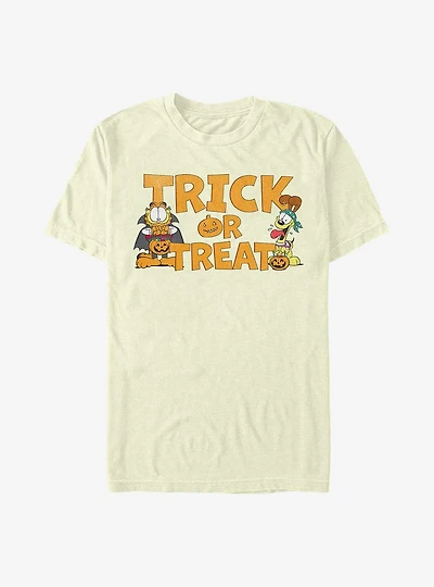 Garfield & Odie Halloween Trick Or Treat T-Shirt