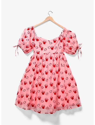 Disney Minnie Mouse Sweetheart Pink Puff-Sleeved Plus Dress — BoxLunch Exclusive