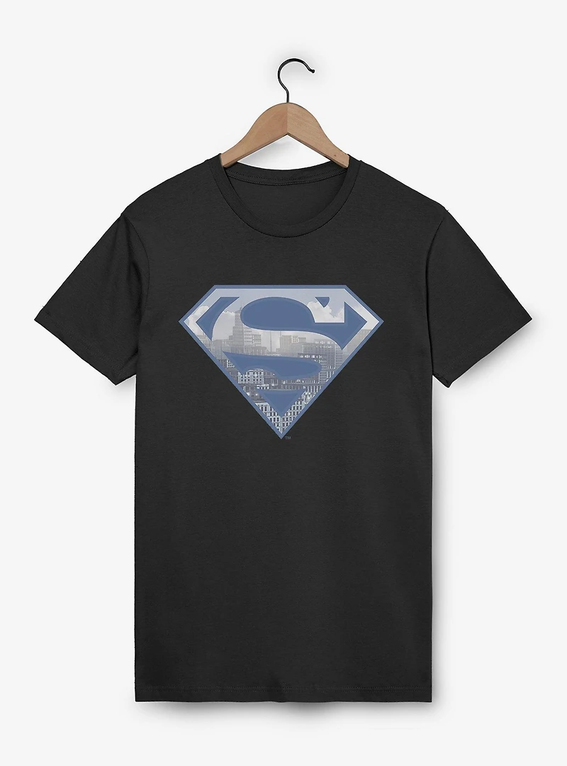 DC Comics Superman Metropolis Logo Silhouette T-Shirt