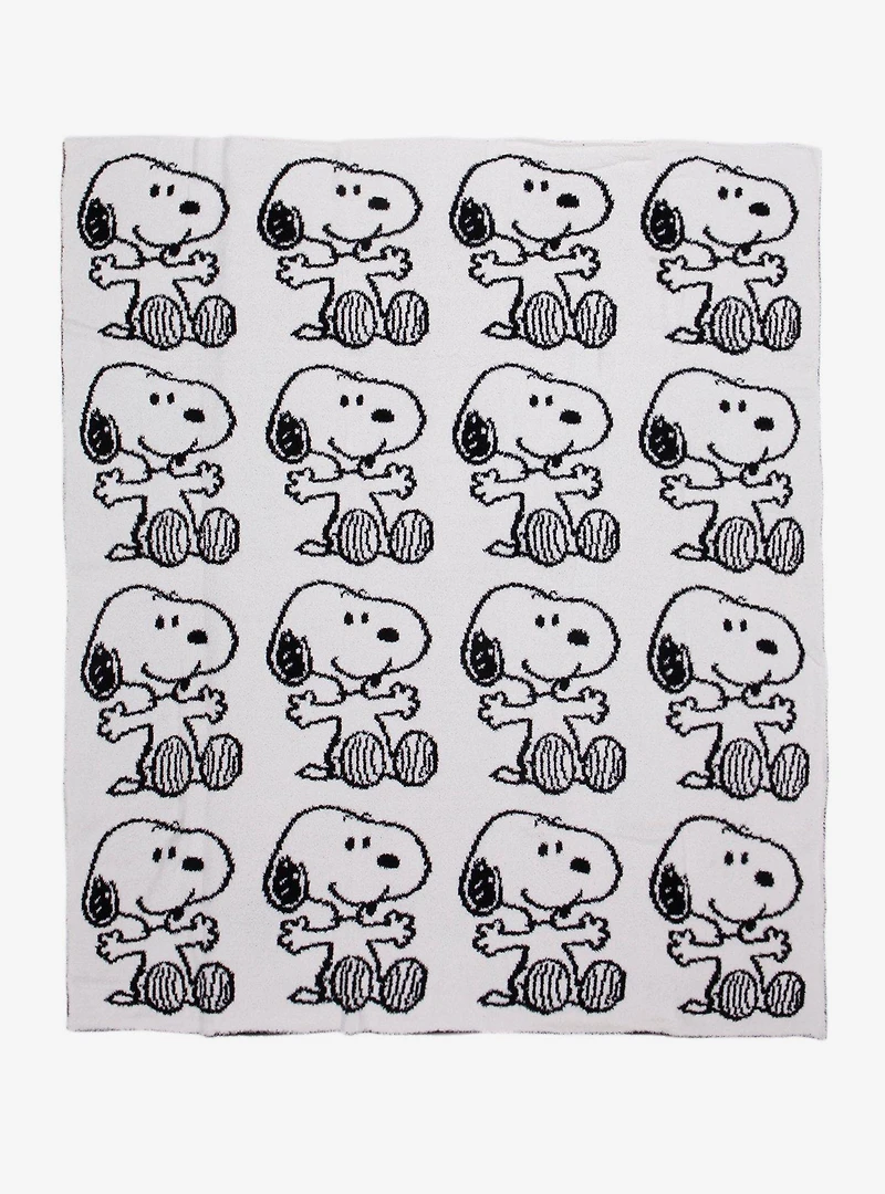 Peanuts Snoopy Allover Print Feather Knit Throw Blanket