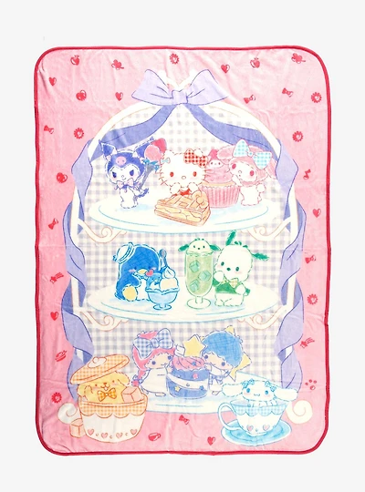 Sanrio Hello Kitty and Friends Treats & Tea Cups Throw