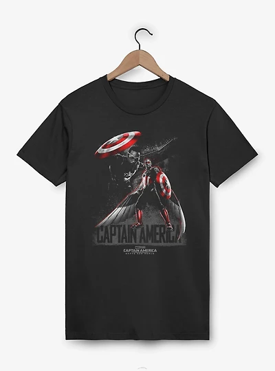 Marvel Captain America: Brave New World Pose T-Shirt