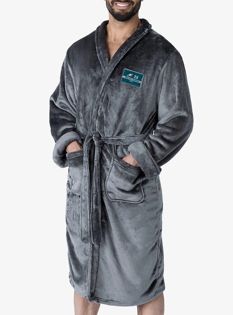NFL 2025 Super Bowl LIX Philadelphia Eagles Multi Champ Reign L/XL Silk Touch Robe