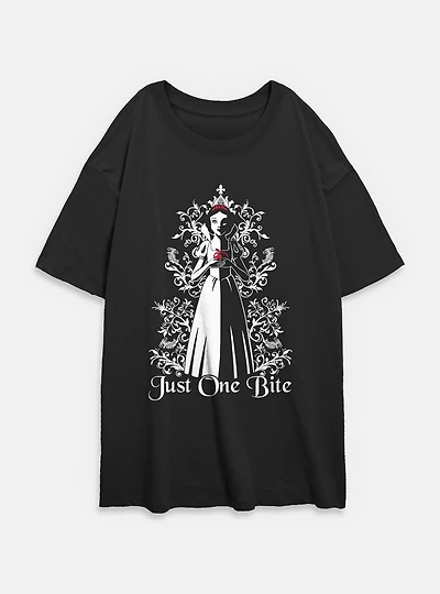 Disney Snow White and the Seven Dwarfs Gothic Bite Womens Oversized T-Shirt