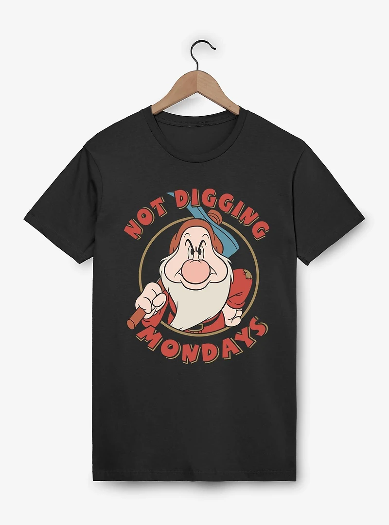 Disney Snow White and the Seven Dwarfs Not Digging Mondays T-Shirt
