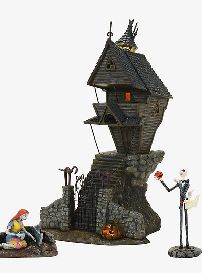 Department 56 Disney The Nightmare Before Christmas Light-Up Jack's House Display