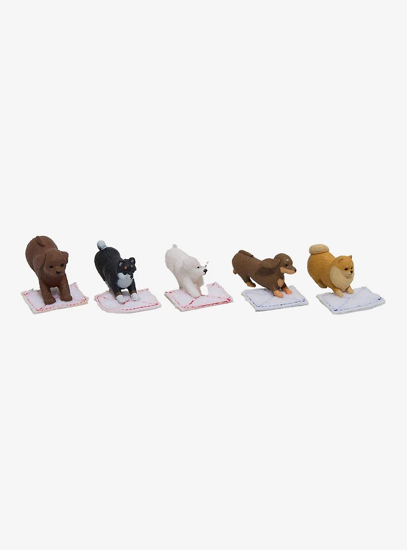 BCmini Cleaning Dogs Blind Box Figure