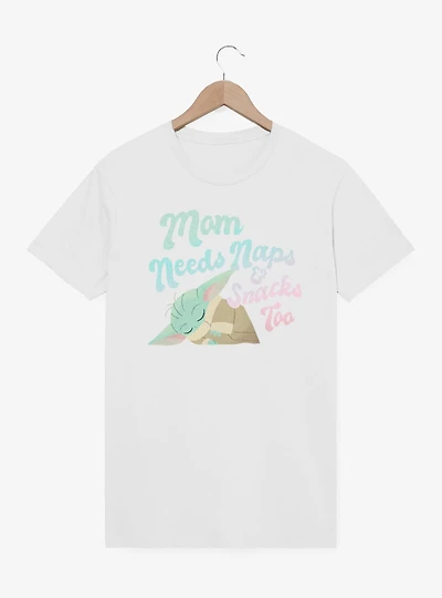 Star Wars The Mandalorian Mom Needs Naps And Snacks Too T-Shirt