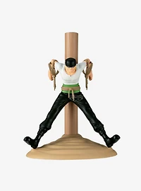 Bandai Namco One Piece FigLife! Pirate Hunter Zoro Figure
