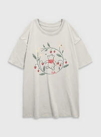 Disney Winnie The Pooh Strawberry Wreath Womens Oversized T-Shirt